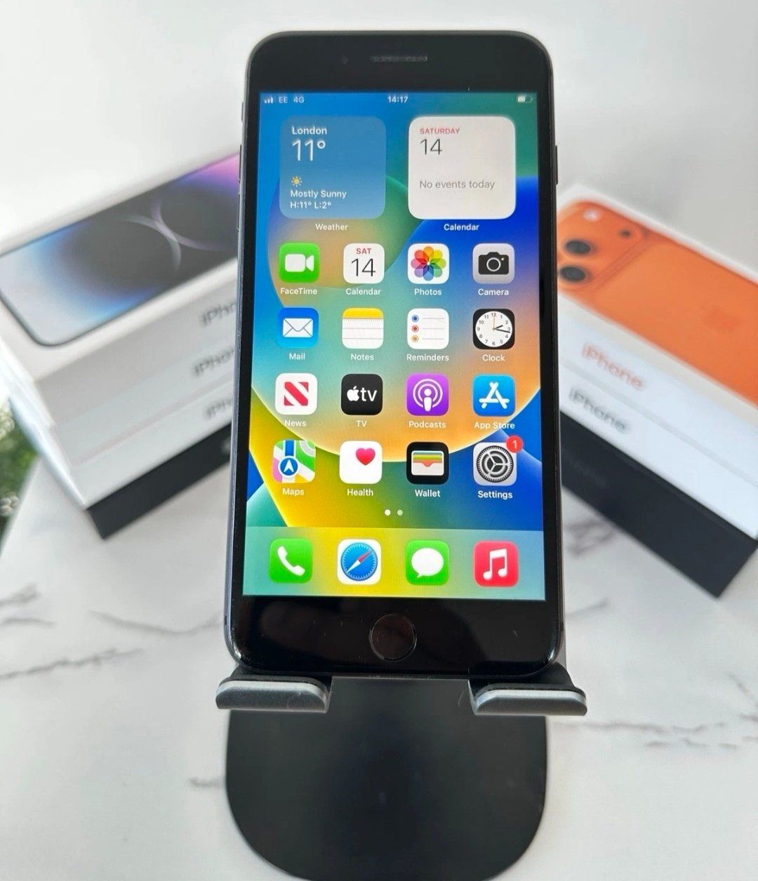 Apple Handys / Smartphones: Iphone 8 Plus (64GB) Akku 100% – Gebraucht aus Luzern von Waince786