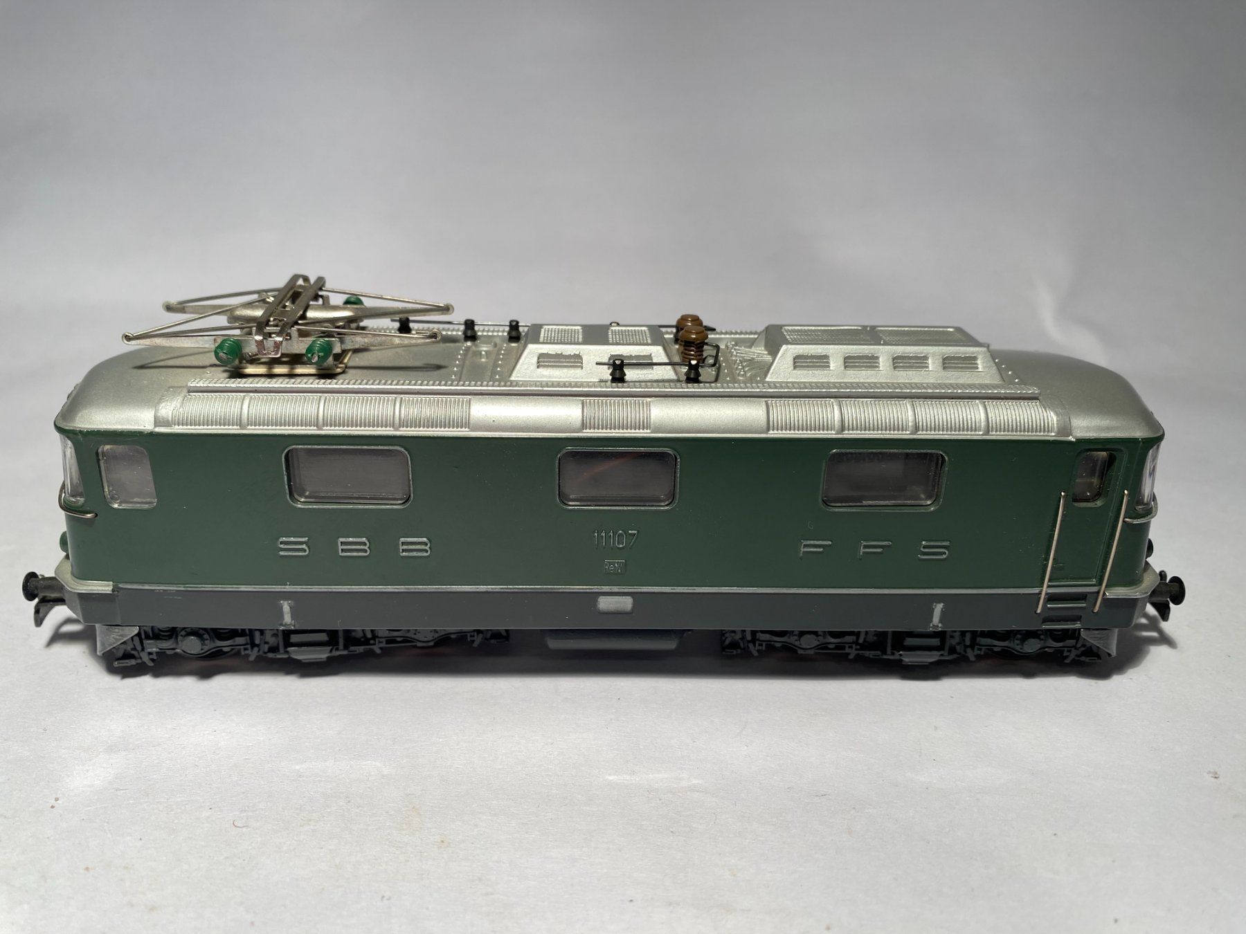 Hag Modelleisenbahnen: HAG E-Lok RE4/4 SBB grün, DC Analog – Gebraucht aus Buchrain von Modellbahn11 2