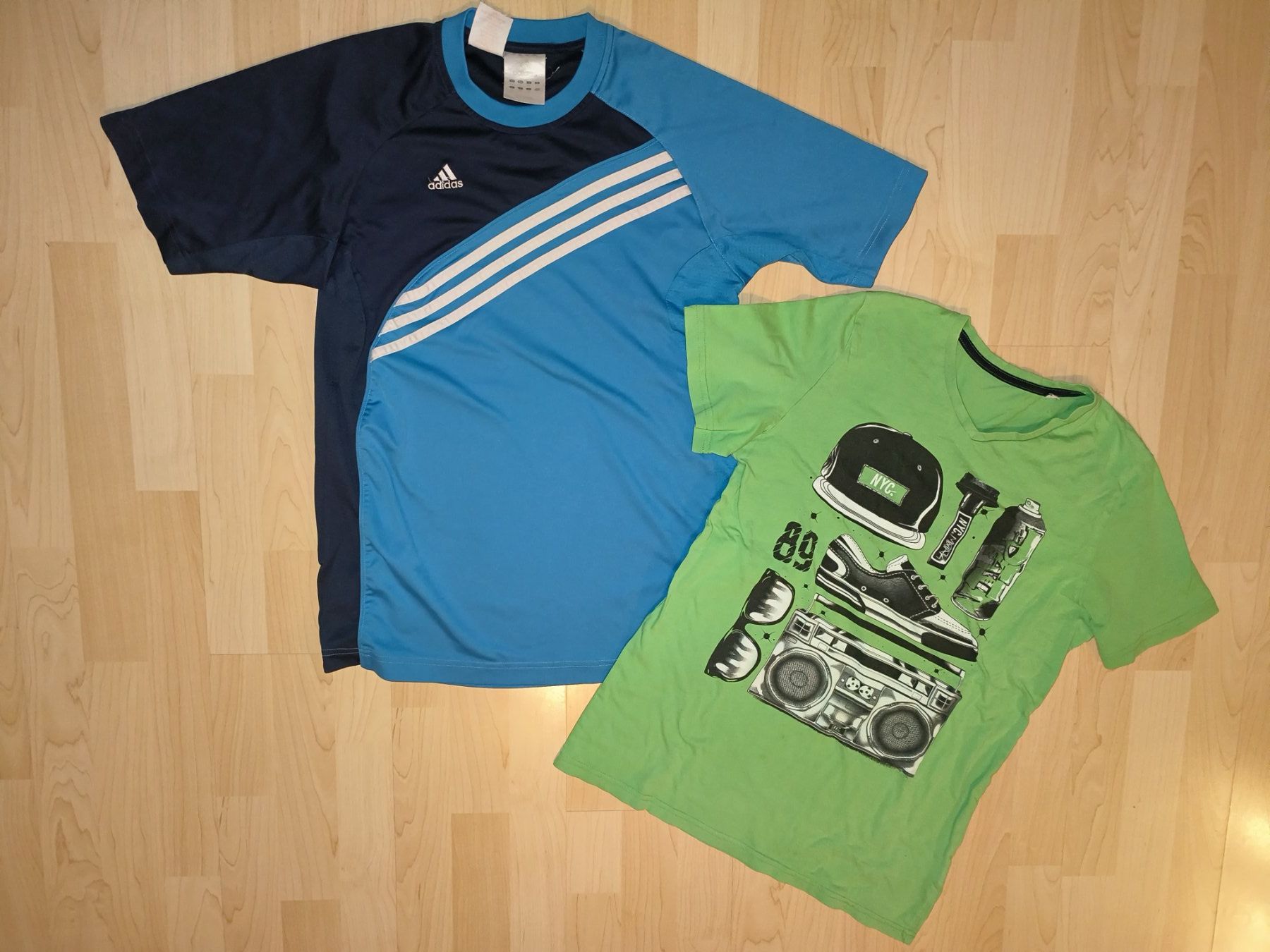 Kleiderpakete: Shirt's Paket Gr.176 – Gebraucht aus aarburg von macacito