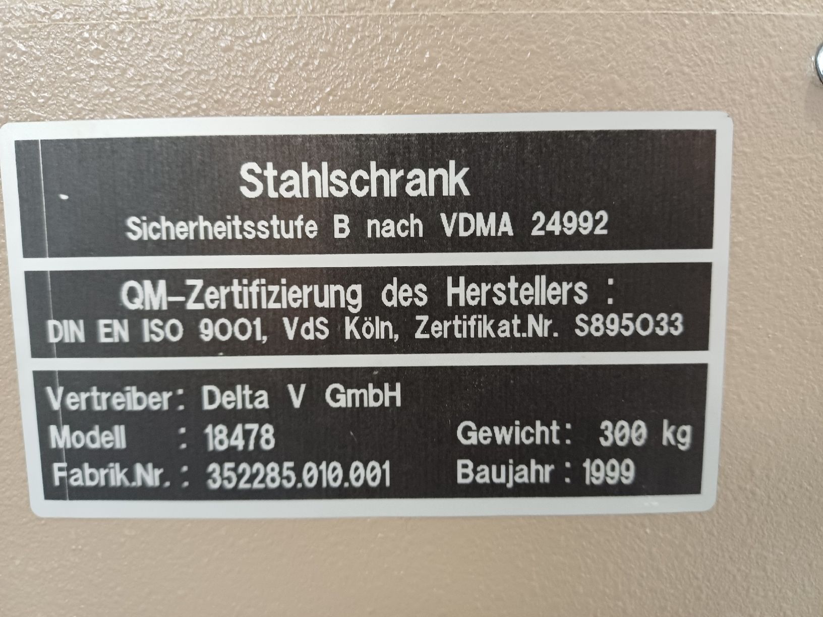 Tresor: Tresor – Gebraucht aus Wermatswil von AndiMG19 3