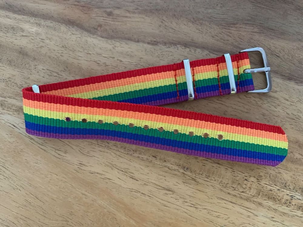 WUSJCOF 10 Stück Regenbogen Armbänder - LGBT Pride Armband Set Mehrfarbig