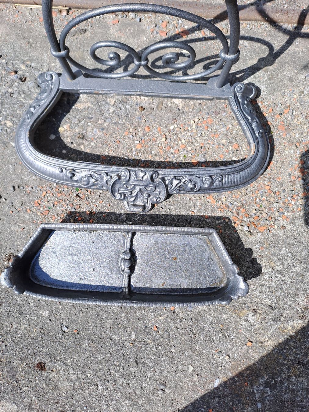 Altri mobili per ufficio: Schirmständer Gusseisen – Usato da Gebenstorf venduto da suroh 1