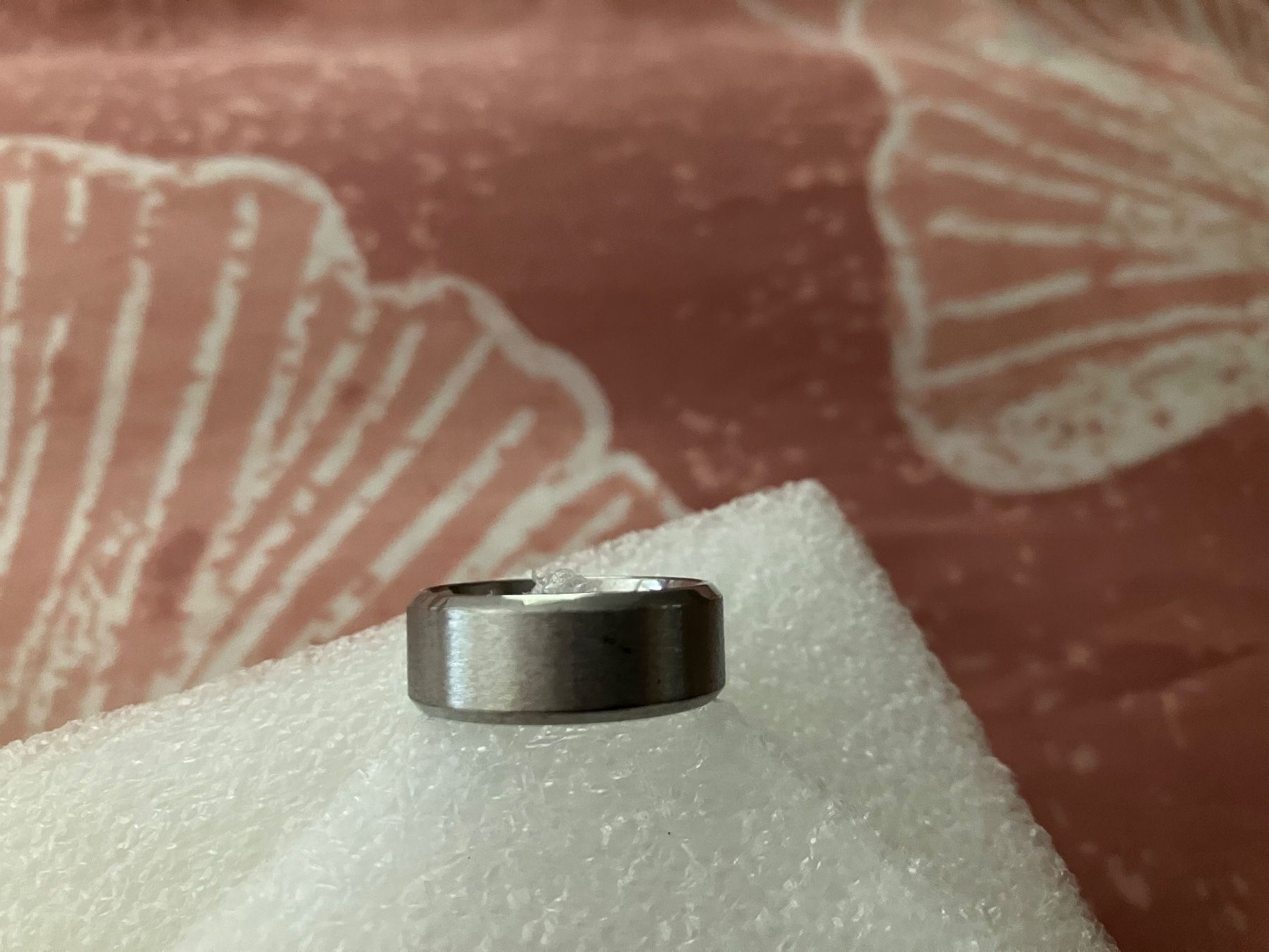 Anelli: Edelstahl Ring 201, klassisch elegant, silberfarben, neu – Nuovo (secondo la descrizione) da Affoltern am Albis venduto da Dlotti 2