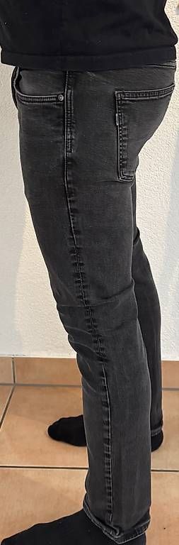 Jeans: Jeanshose schwarz – Usato da Zürich venduto da rafa014 3