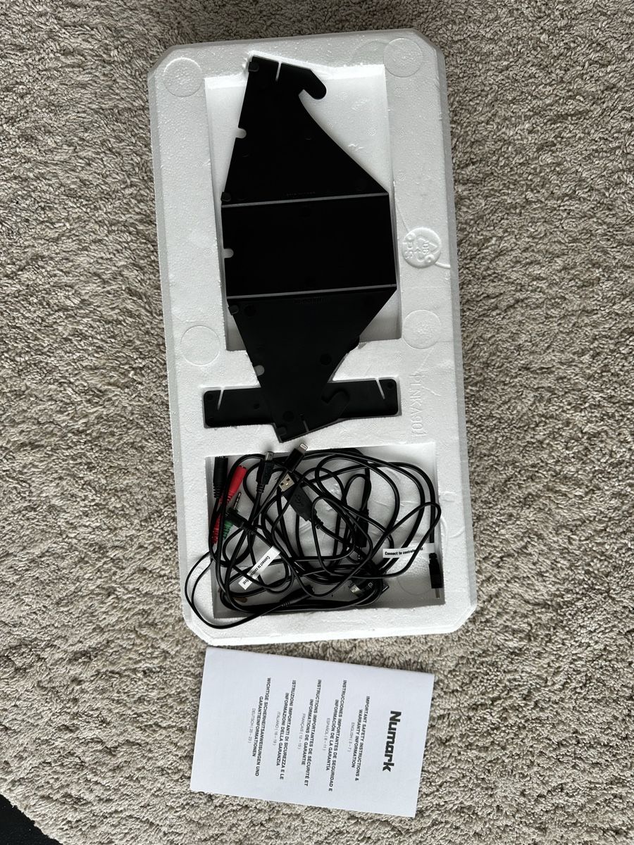 Numark Mischpulte: Numark iDJ LIVE II DJ Controller gebraucht – Neu (gemäss Beschreibung) aus Hilterfingen von jmrhrt 1