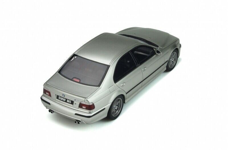 BMW Modellini d'auto: BMW M5 E39 1998-2003 Titanium silber met.      1:18 – Nuovo e nell'imballaggio originale da Gerlafingen venduto da espero88 5