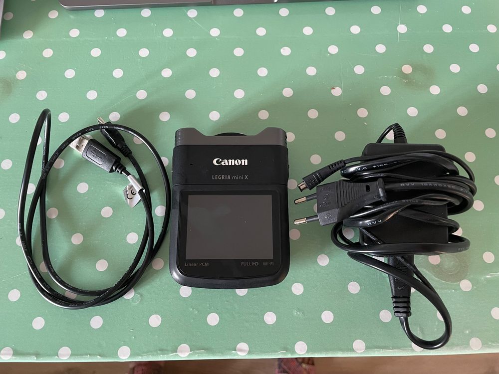 vhbw microfono stereo compatibile con Pentax K-3, Q-S1, K-7, K-50, Q7, Q10, K-S2 fotocamera - Microfono esterno