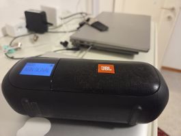 JBL SoundFly DABund FM  Radio guter Zustand