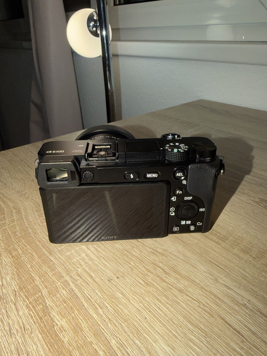 Sony Fotocamera: Kamera Sony 6100 – Nuovo (secondo la descrizione) da Möhlin venduto da ang_ylf5 2