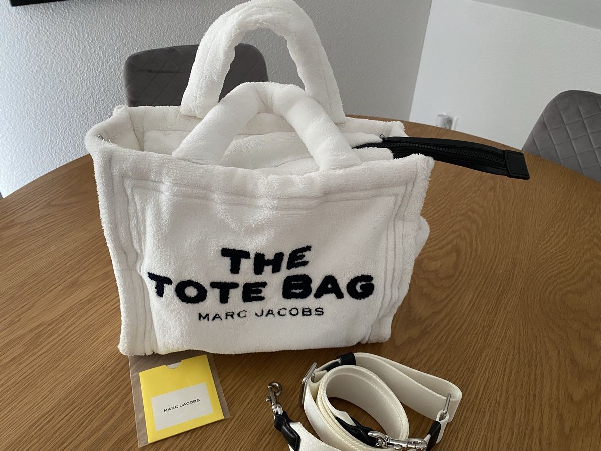 Marc Jacobs Taschen für Damen: Marc Jacobs Tote Bag weiss  – Gebraucht aus Kloten von Bambolina815