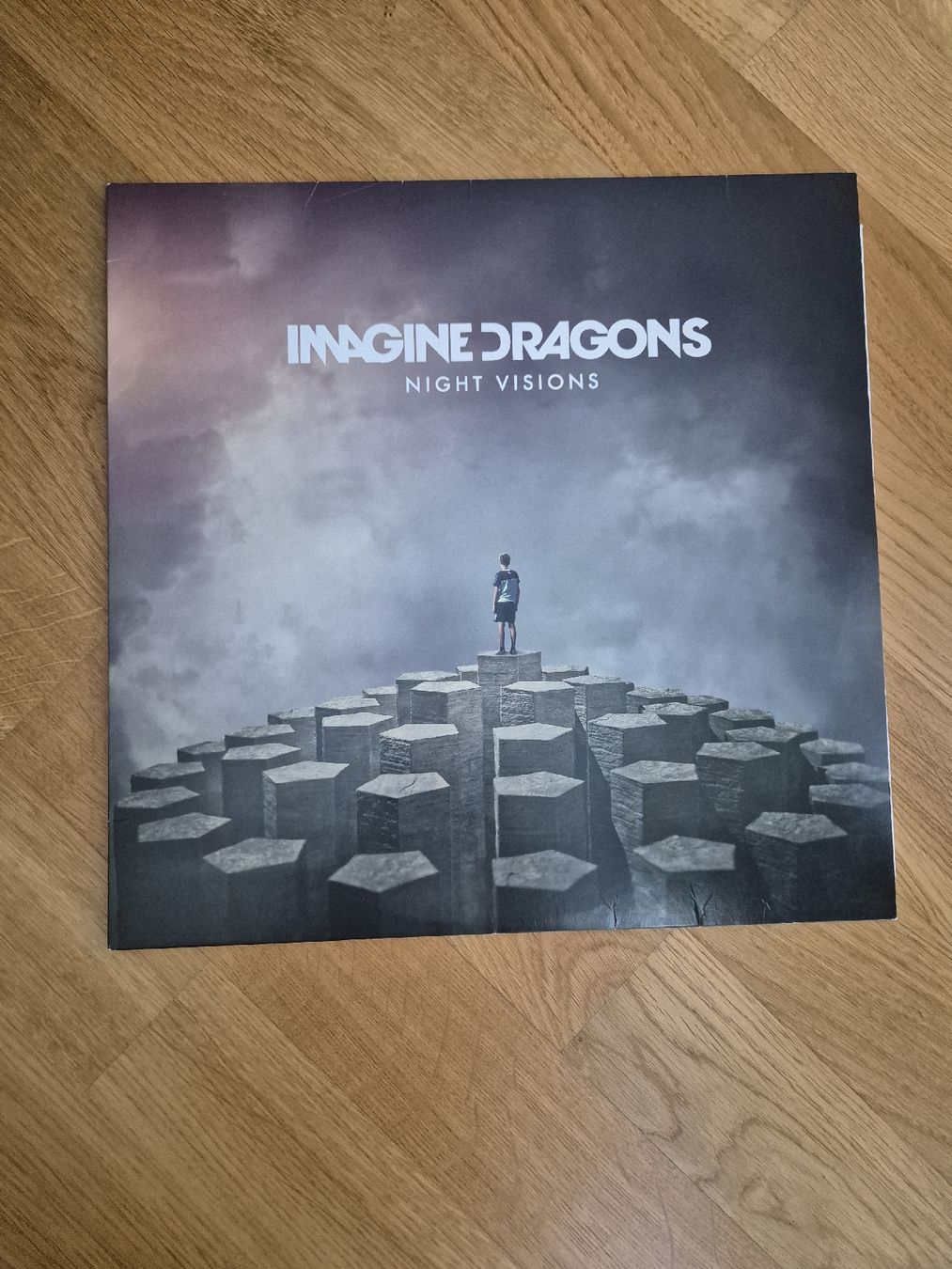 Dischi in vinile: Imagine Dragons Night Visions Vinyl Platte – Nuovo (secondo la descrizione) da St. Gallen venduto da Pauline_1234