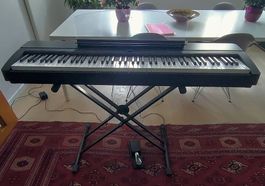 Piano numérique Yamaha P-140 d'occasion