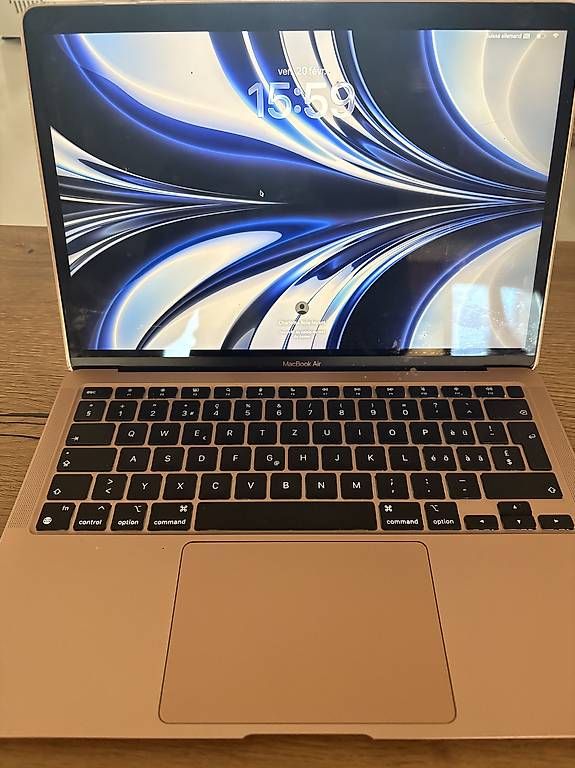 Apple PC: Mac Book air 2020 – Usato da Villars Sur Glane venduto da cbf_2x7z