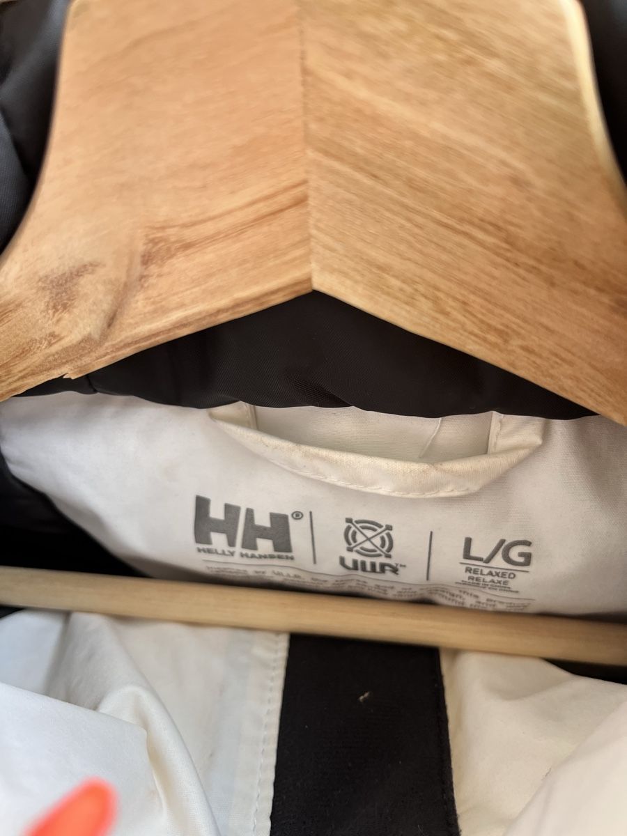 Helly Hansen Jacken: Helly Hansen Ski Jacket white L/G used condition – Gebraucht aus Lausanne von Danash 8