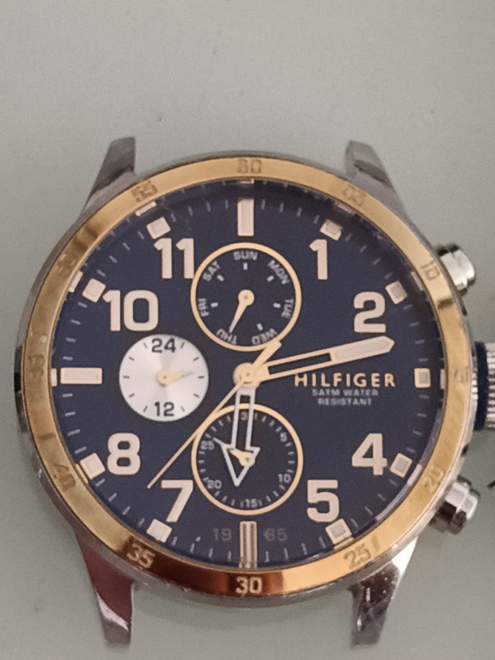 Orologi: Zenith, Tommy Hilfiger,Eldor,alle laufen – Usato da Glattbrugg venduto da tarnkappenbomber 3