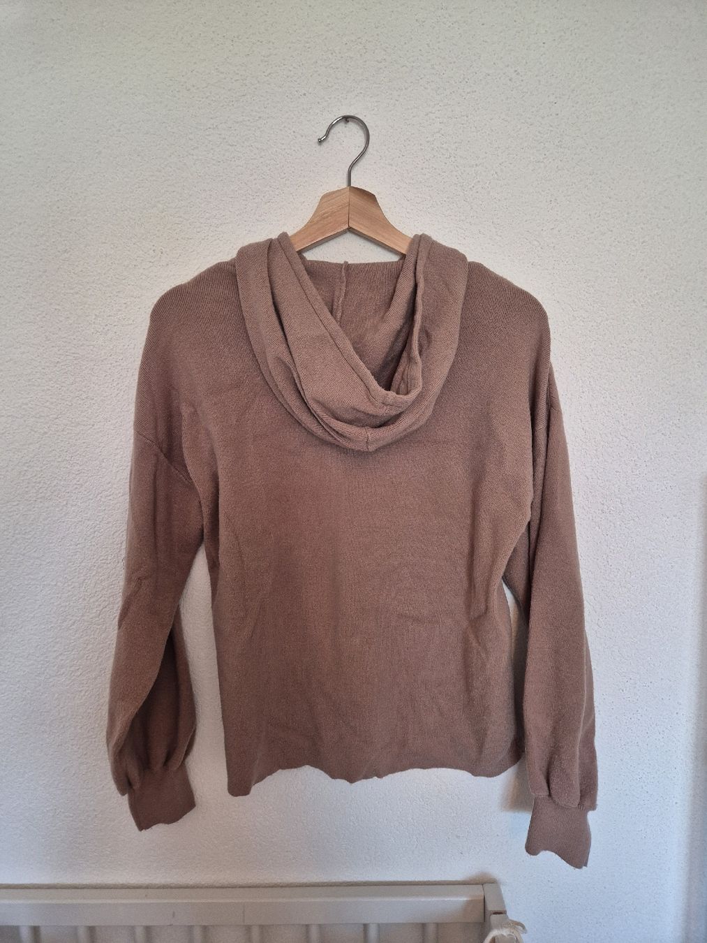 Maglioni & Felpe: Strickpullover Vero Moda mit Kapuze braun Grösse M – Usato da Amriswil venduto da noe_z7wn 2