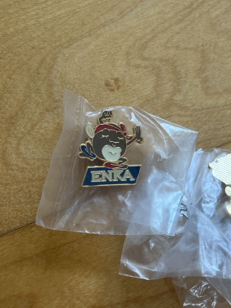 Plaquettes & Badges: Enka PIN Sammlung – D'occasion à Ottenbach par siiinnaa_77 1