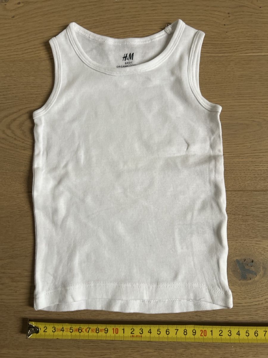 H&M Biancheria intima: Neu: Basic Organic Cotton Unterhemdli, Weiss, Gr. 92  – Nuovo (secondo la descrizione) da Oensingen venduto da katepe 1