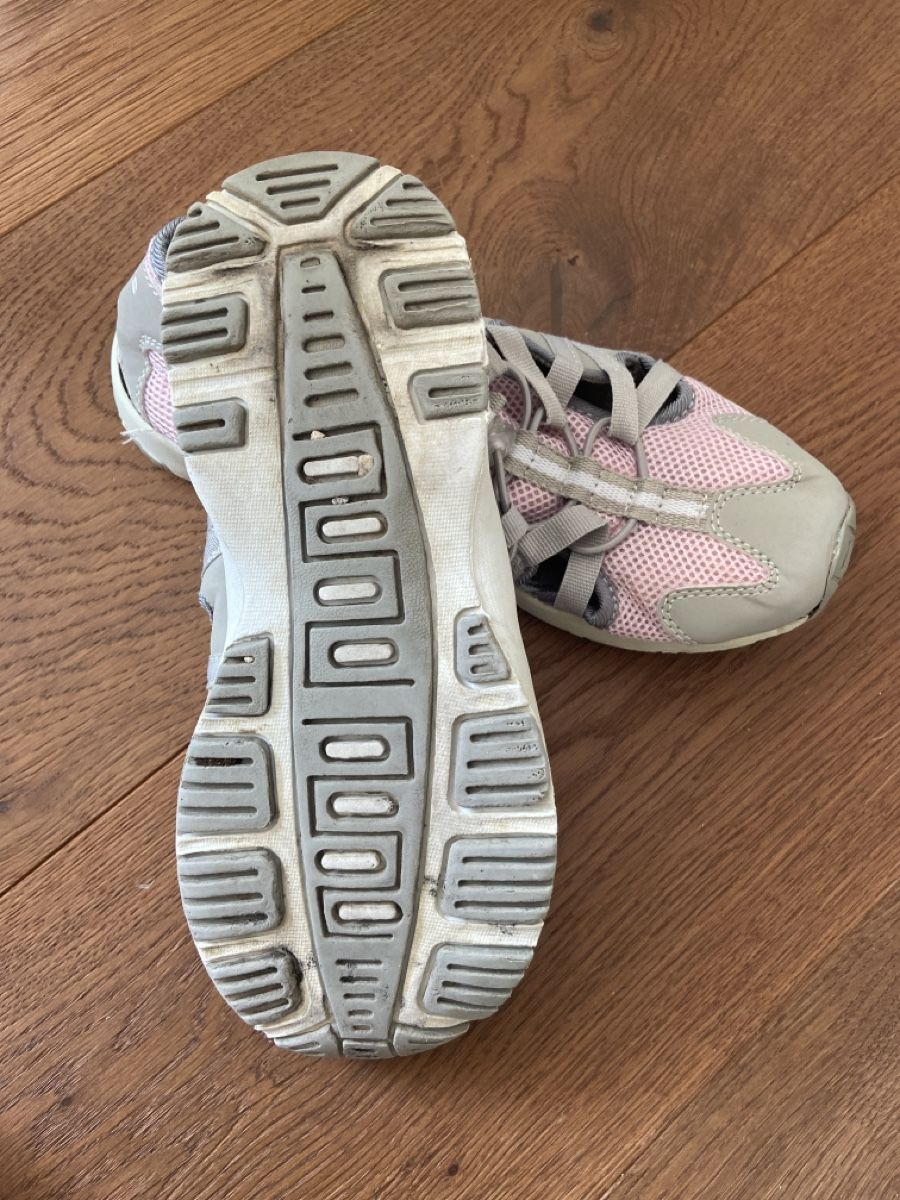 Chaussures femmes: Freizeitschuhe Gr 38 – D'occasion à Pratteln par Nala78 1
