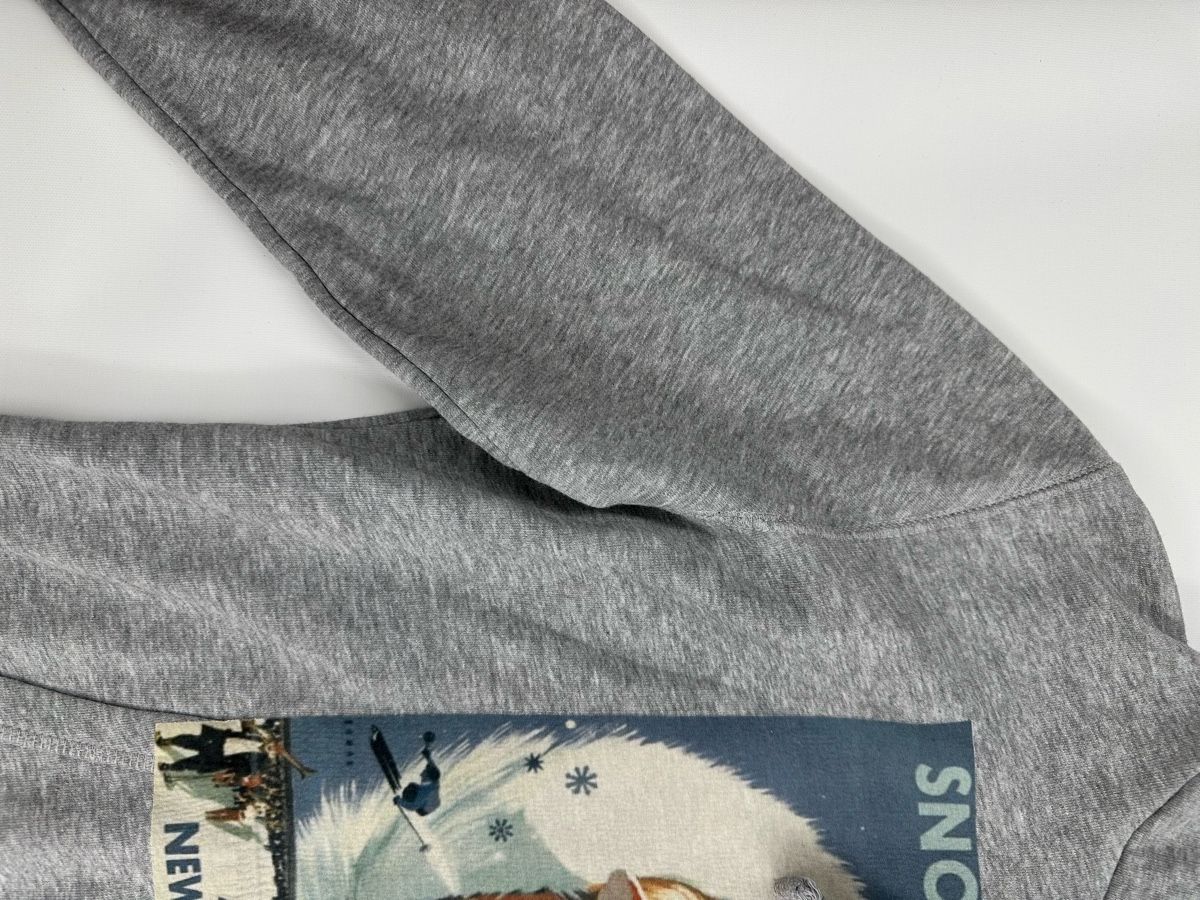 Pullover & Sweatshirts: Hoodie Pullover Romeo & Julieta, Grösse M, – Gebraucht aus Luzern von kim221080 2