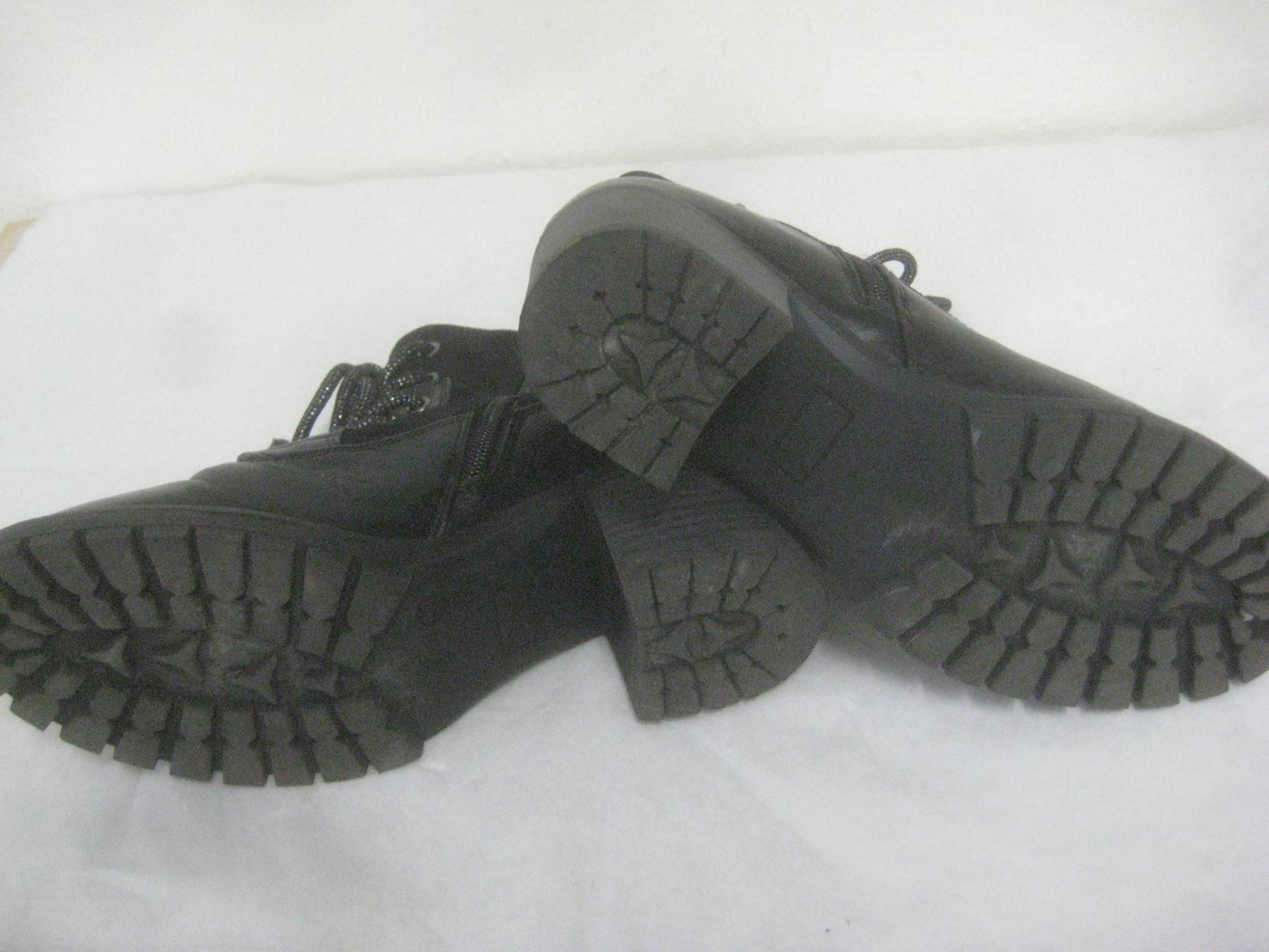 Damenschuhe: DAMEN STIEFELLETTEN – Gebraucht aus Uster von flocke1 2