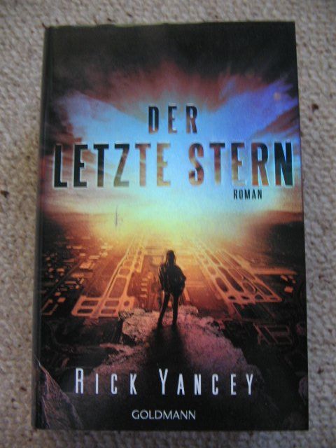 Libri: Der letzte Stern Rick Yancey – Usato da Reitnau venduto da Bab0