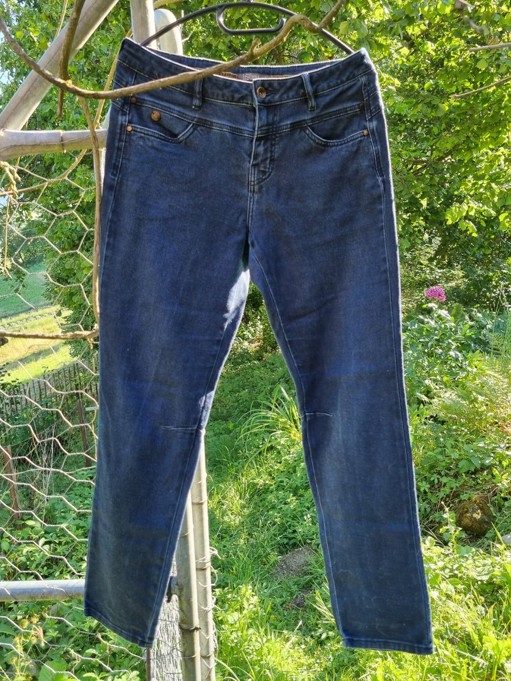 Nile Jeans: Nile Jeans Gr S – Usato da Wattenwil venduto da flohdog