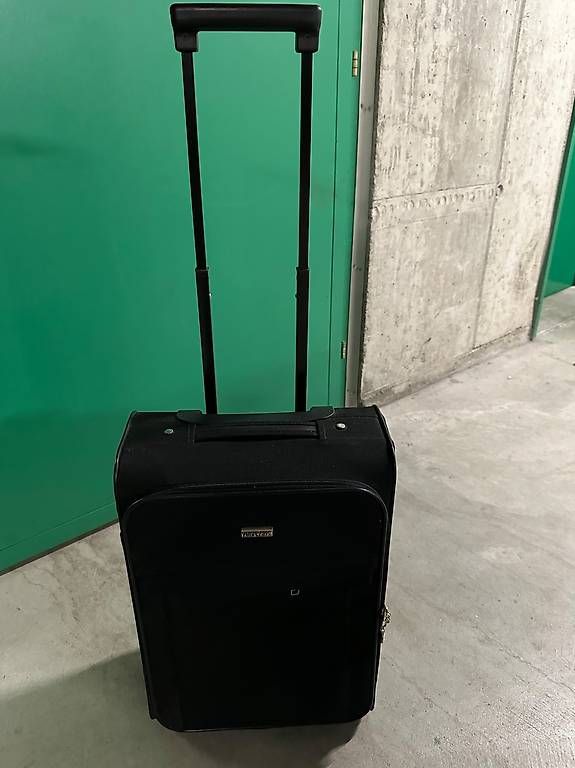 Valises de voyage: Roll Koffer – D'occasion à Köniz par Bergkristall9 3