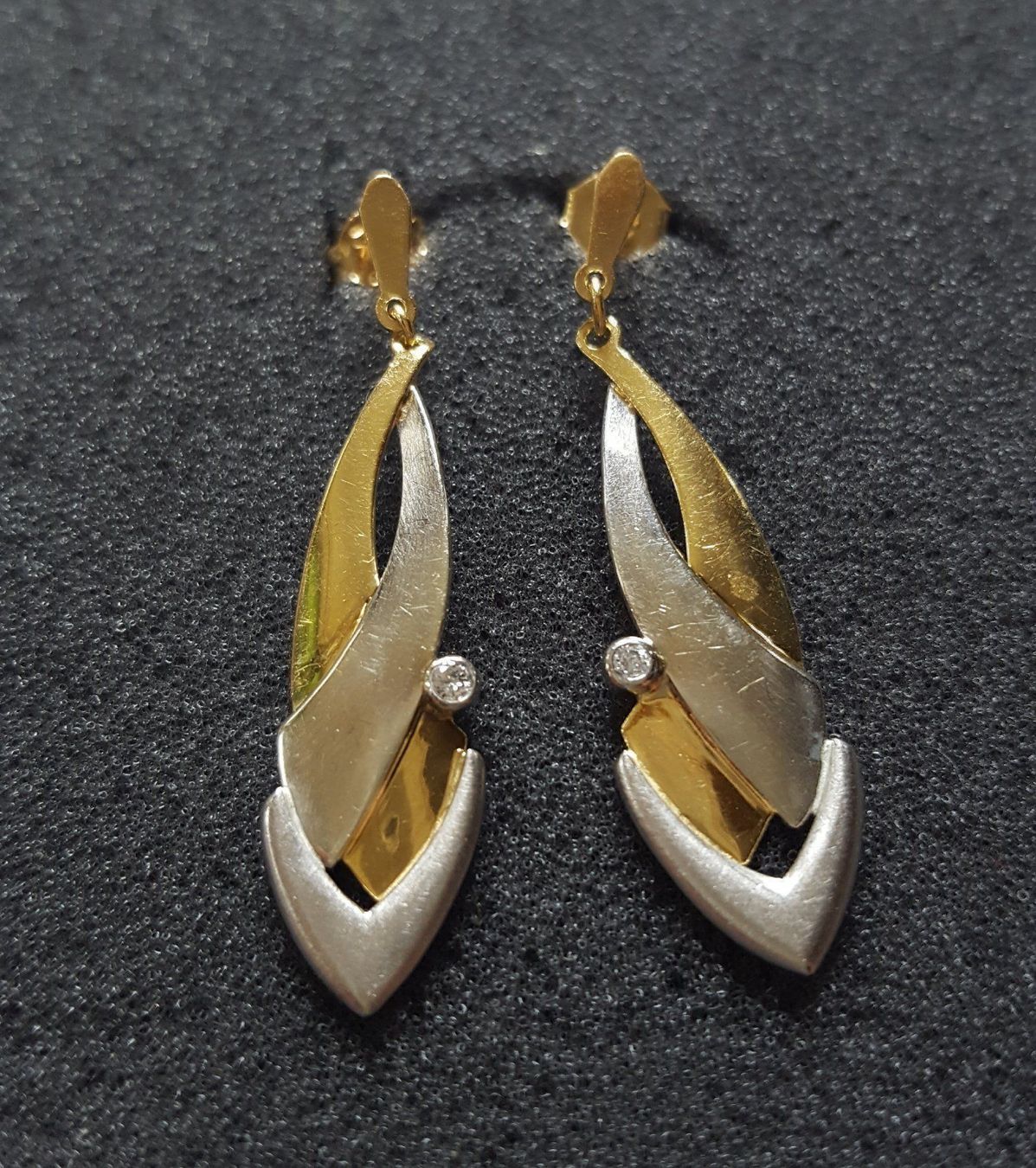 Orecchini pendenti & Orecchini a lobo: Gold 750 Massiv Brillanten Ohrstecker – Usato da Wald ZH venduto da Dasilver 2