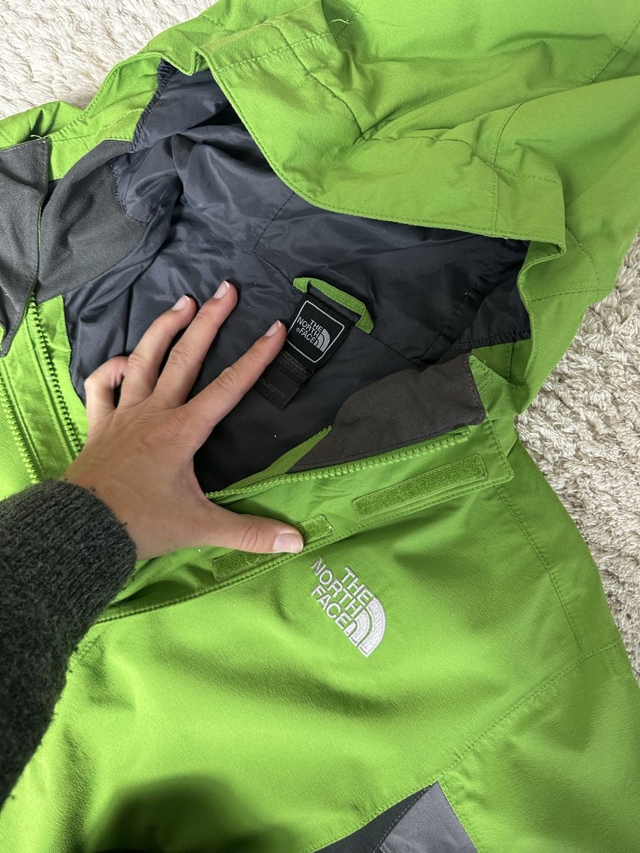 North Face Giacche: Veste The North Face Verte - Taille XL – Usato da Neuchâtel venduto da aliceguins 5