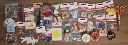 Bastelset Knöpfe Perlen Holzdeko DIY Materialmix