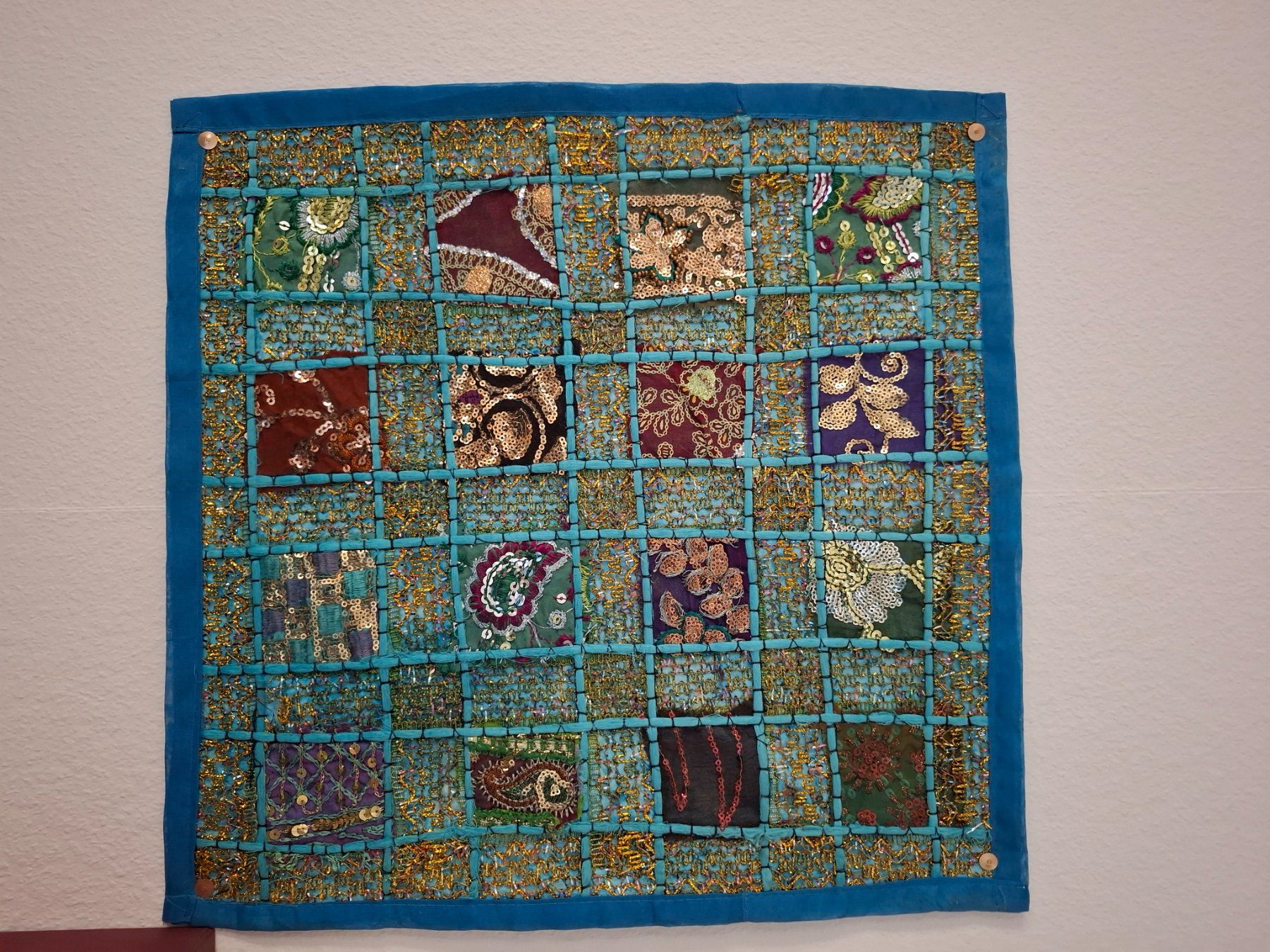 Tutte le decorazioni: Federa cuscino indiano 42 x 42 cm – Usato da Zürich venduto da Irene000