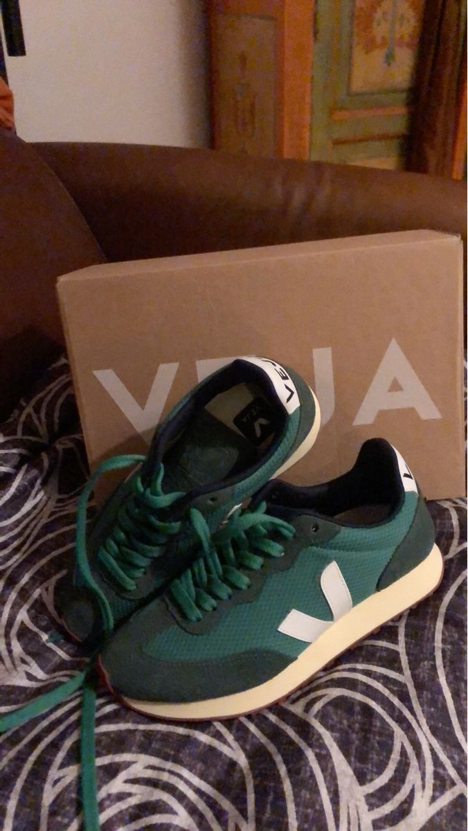 Veja Scarpe da uomo: Veja Vert, Taille 36 vert/blanc – Nuovo e nell'imballaggio originale da Biel/Bienne venduto da Lianumi