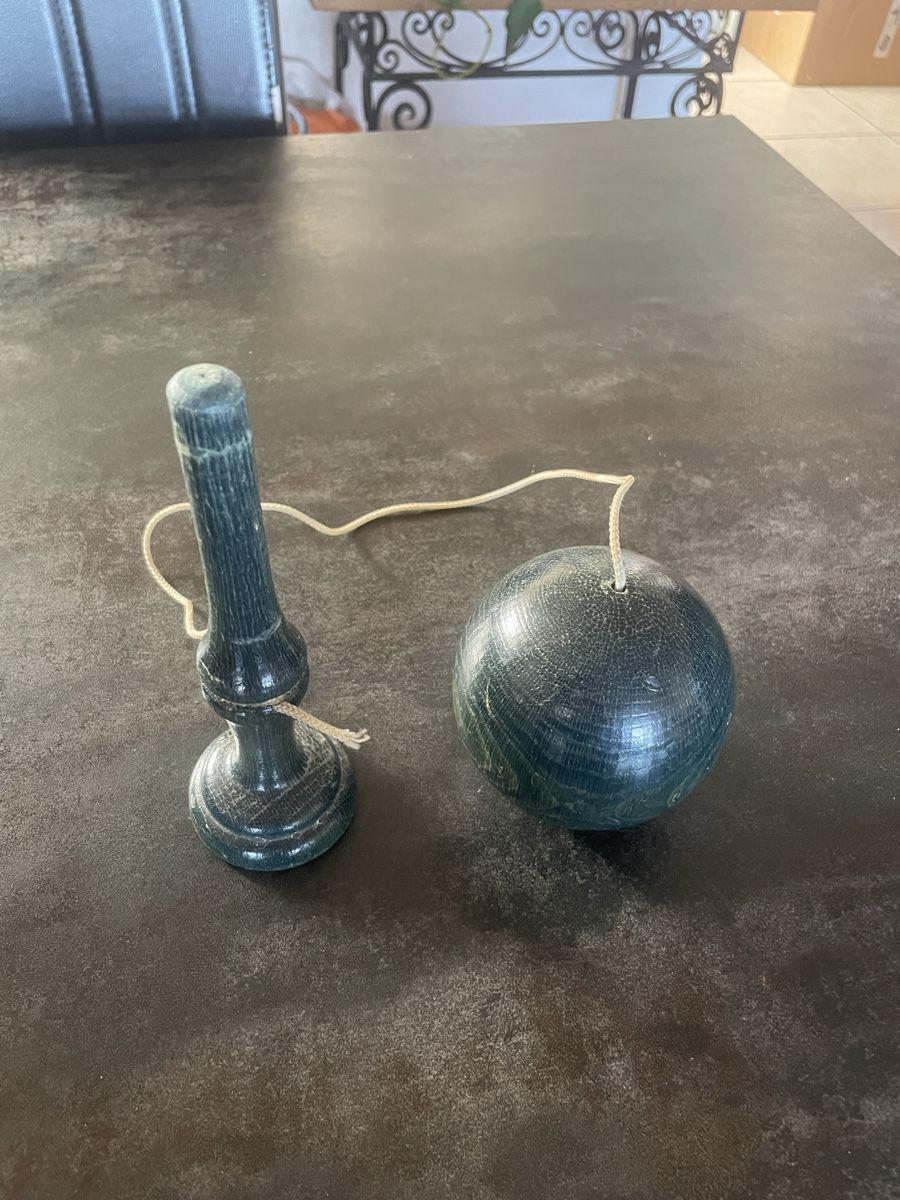 Spielzeuge: Ancien Jouet Bilboquet – Gebraucht aus Vallamand von Bricbracbroc82 5