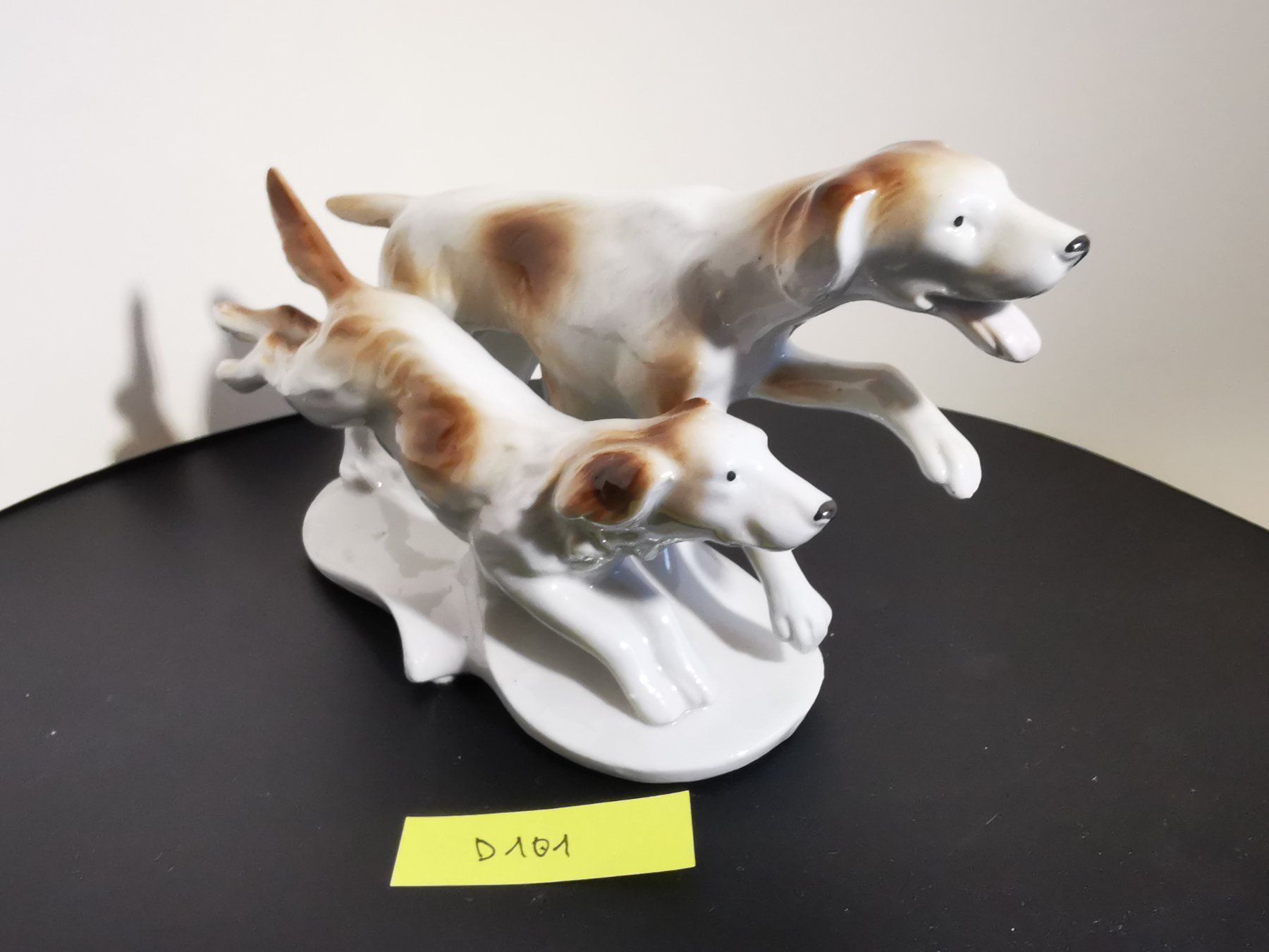 Wagner & Apel Statuette: Zwei Jagdhunde, Wagner&Apel – Usato da Dübendorf venduto da aschiduebendorf