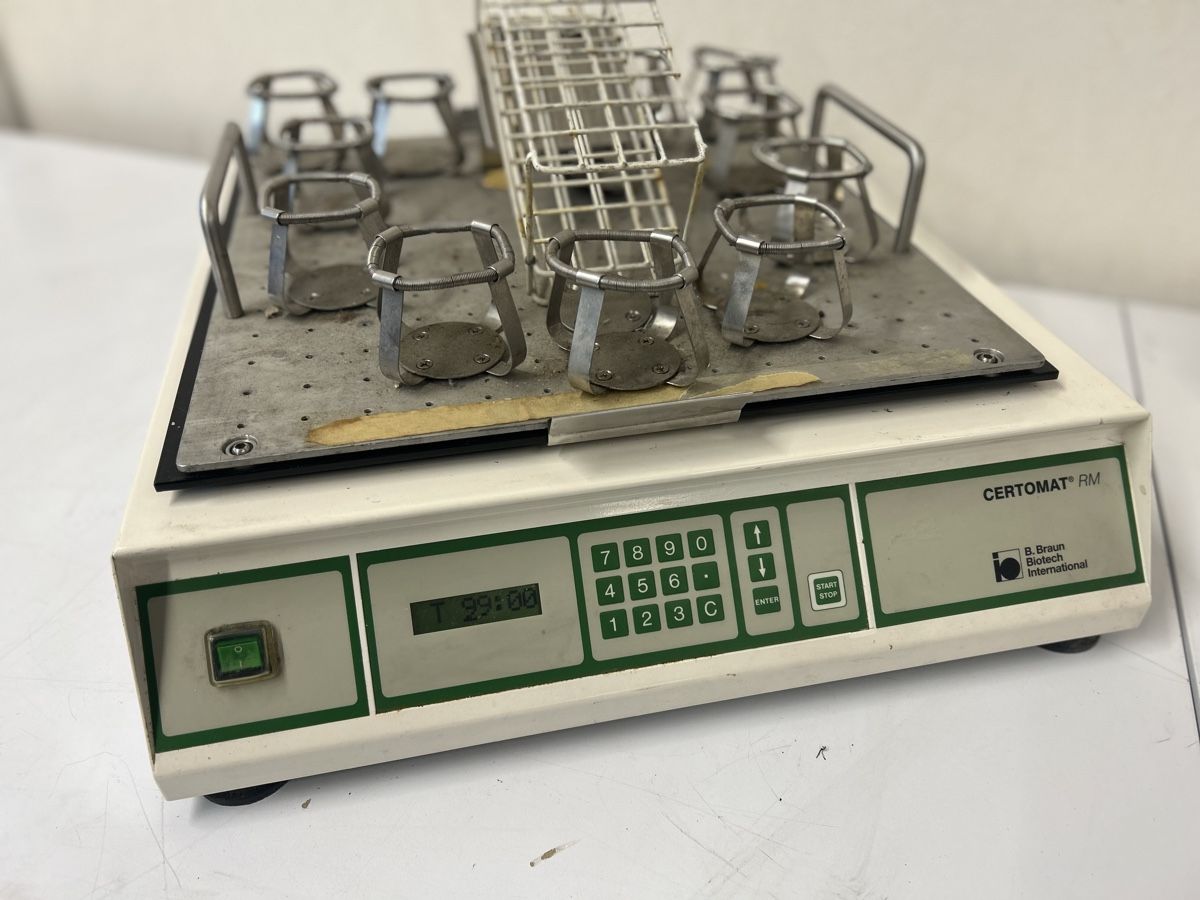 Tutte le macchine: Braun Certomat RM Orbitalschüttler – Usato da Schupfart venduto da philippb06 4