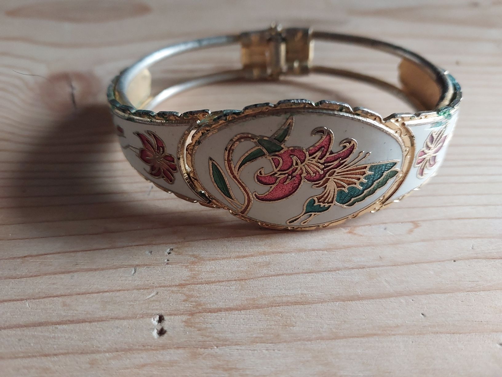 Bracciali & Braccialetti: Antike Armspange mit Blumenmuster – Usato da Einsiedeln venduto da rava02