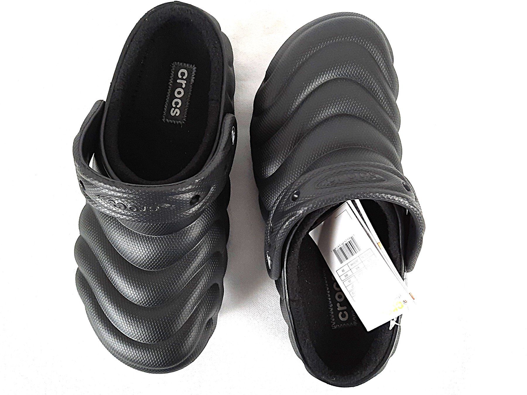 Crocs Scarpe da uomo: CROCS Hausschuhe Grosse 41/42 – Nuovo (secondo la descrizione) da Beinwil am See venduto da Restwert_Beinwil 1