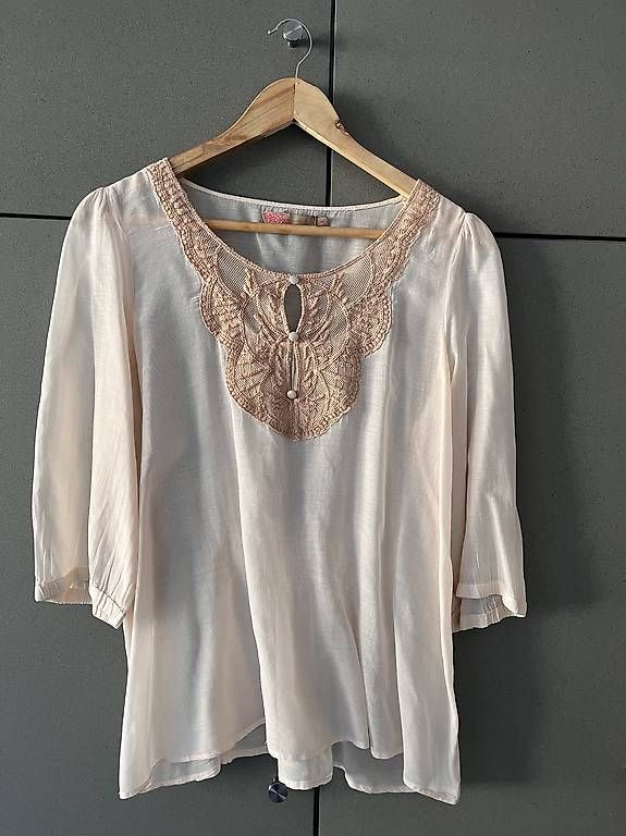 T-shirt: Schönes Saint Tropez Shirt – Usato da Zürich venduto da kel_x6fk