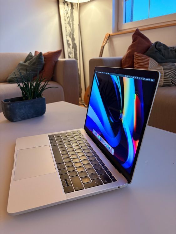 Apple Notebook: MacBook Pro 2017 256 Gb – Usato da Oberstammheim venduto da lan_sb6k 1