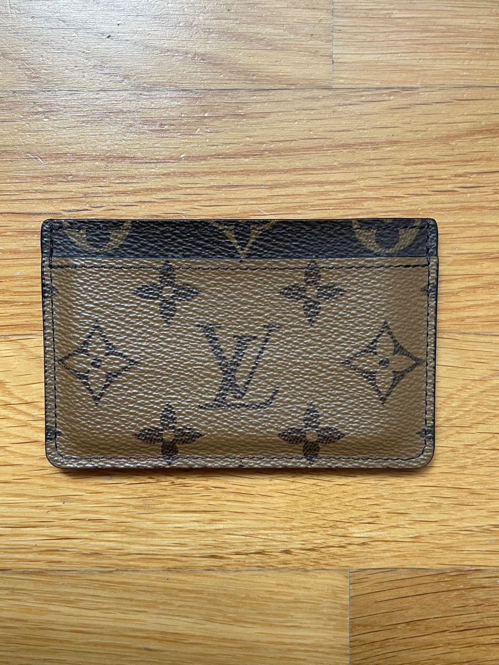Louis Vuitton Altro in  Abbigliamento & Accessori: Louis Vuitton Kartenetui Monogram Reverse – Usato da Luzern venduto da mic_7nlp 1