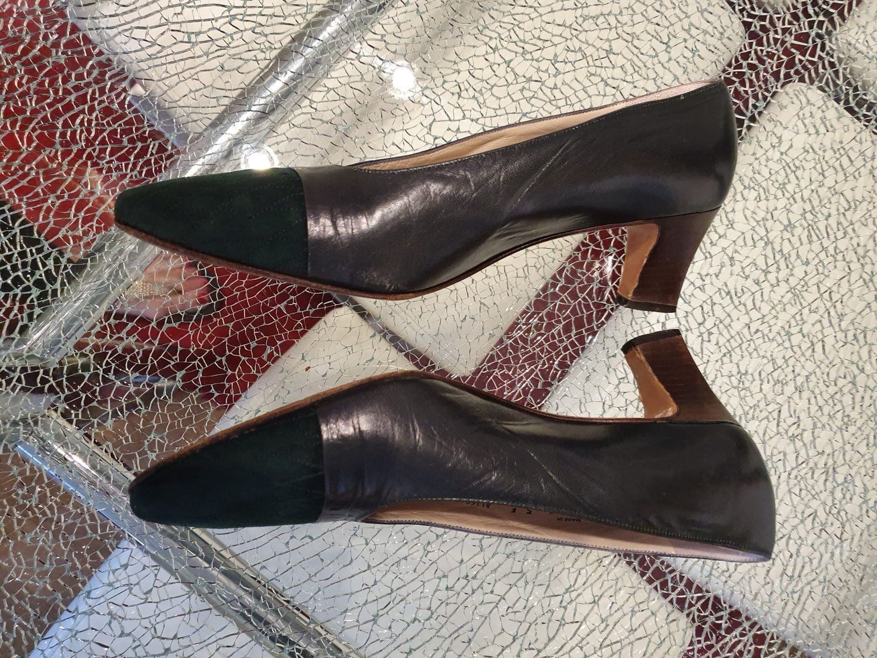 Chaussures femmes: Bally Gr. 38 2 Stück – D'occasion à Luzern par Reni025 2