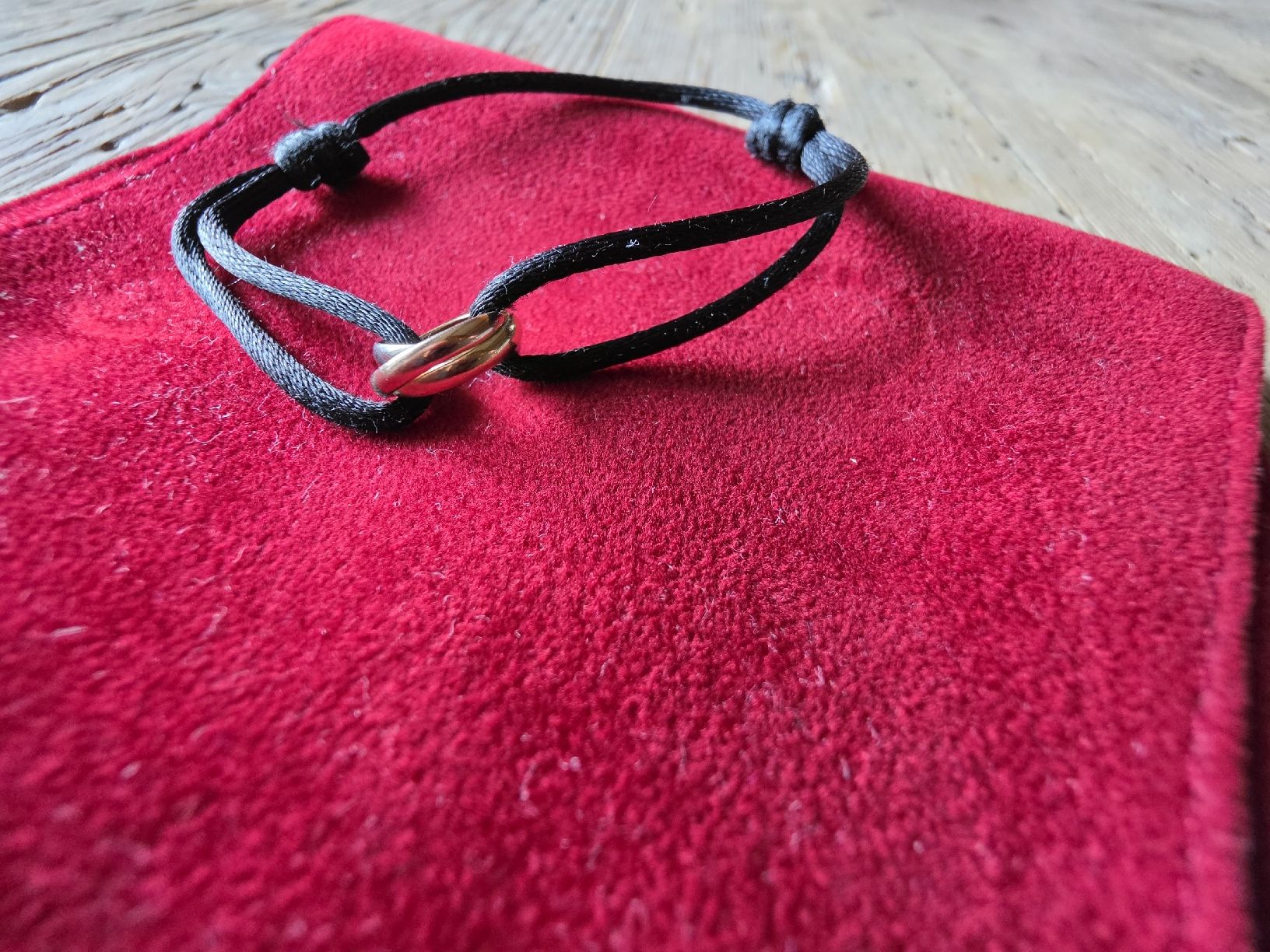 Cartier Bracelets: Cartier Trinity Armband – D'occasion à St. Moritz par PhS84 5