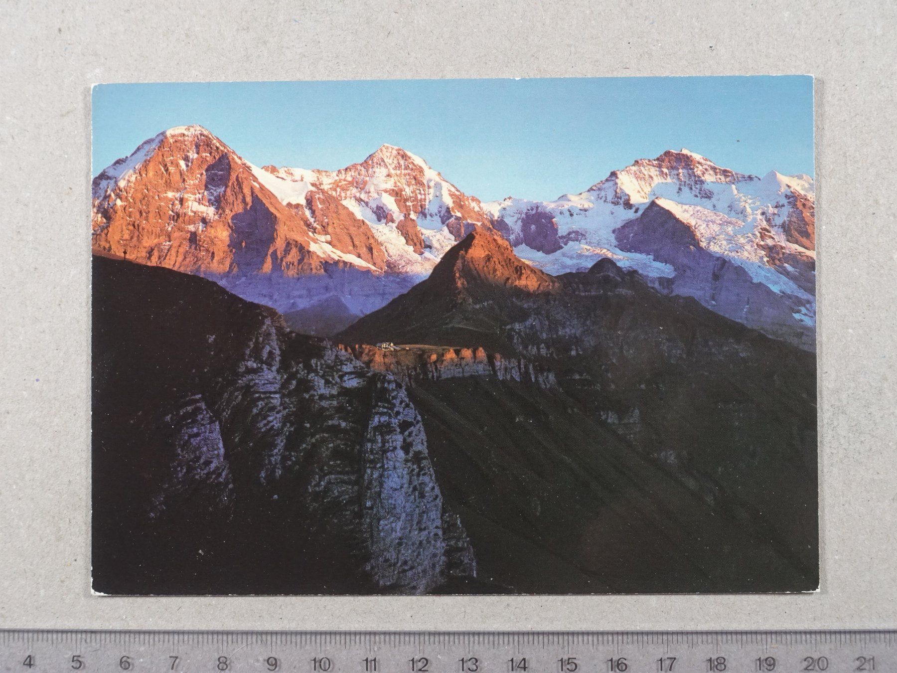Cartoline postali: Berner Oberland, Eiger, Mönch, Jungfrau – Usato da Lenzburg venduto da fh1