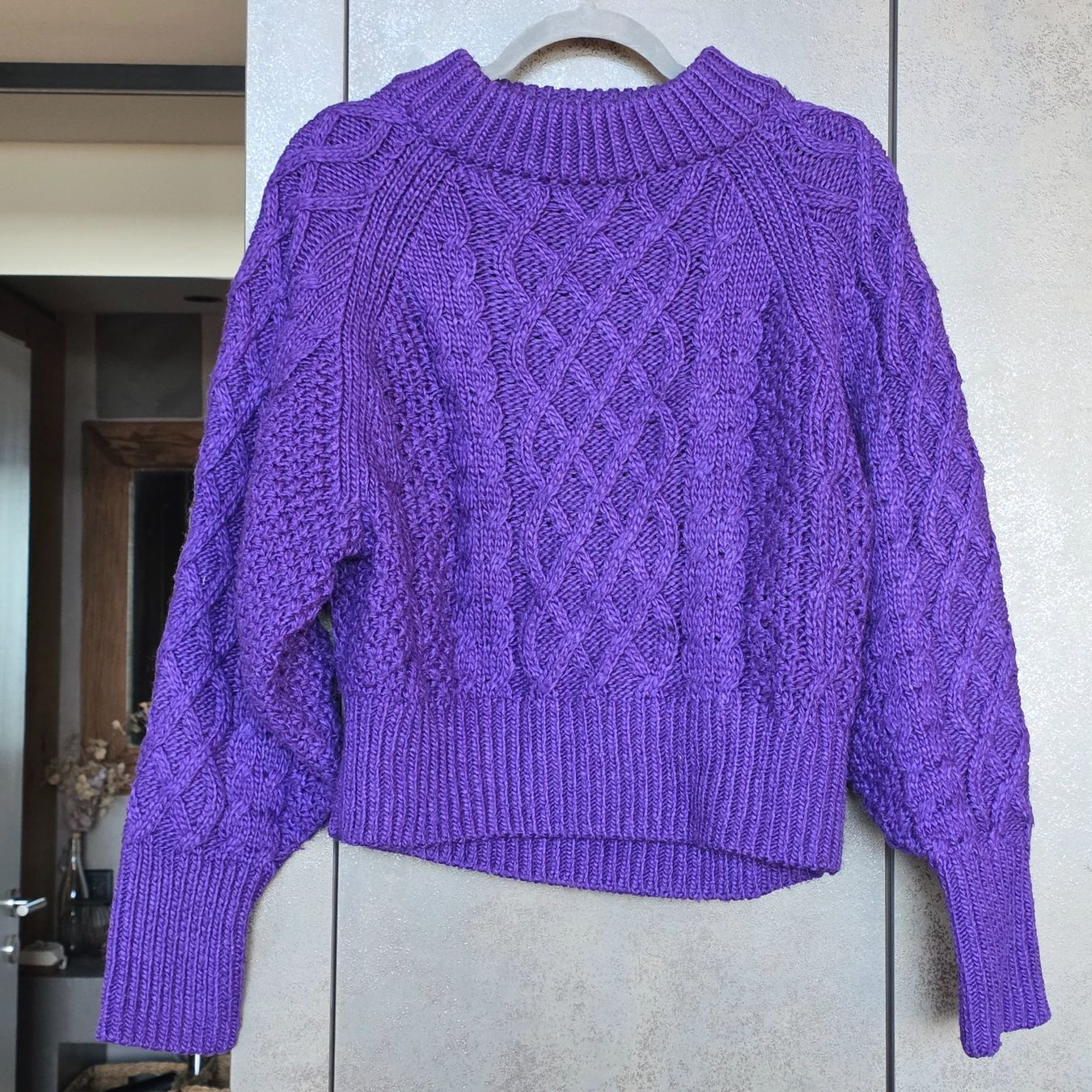 H&M Pulls & Sweat-shirts: 🐸 H&M STRICKPULLOVER M ZOPFMUSTER PULLOVER VIOLETT – D'occasion à Môtier (Vully) par Frogs