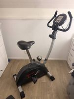 Vélo d'appartement en état de pédalage uniquement