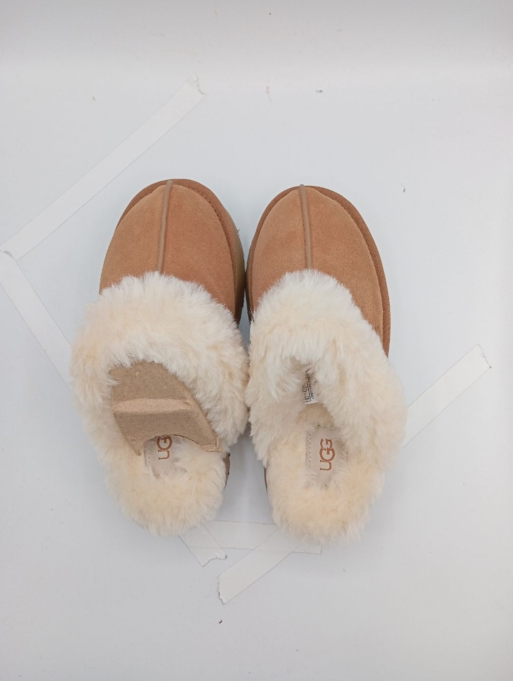 Ugg Scarpe da donna: UGG Disquette Slipper - Chestnut (EU36) – Nuovo e nell'imballaggio originale da Schaffhausen venduto da outlez 4