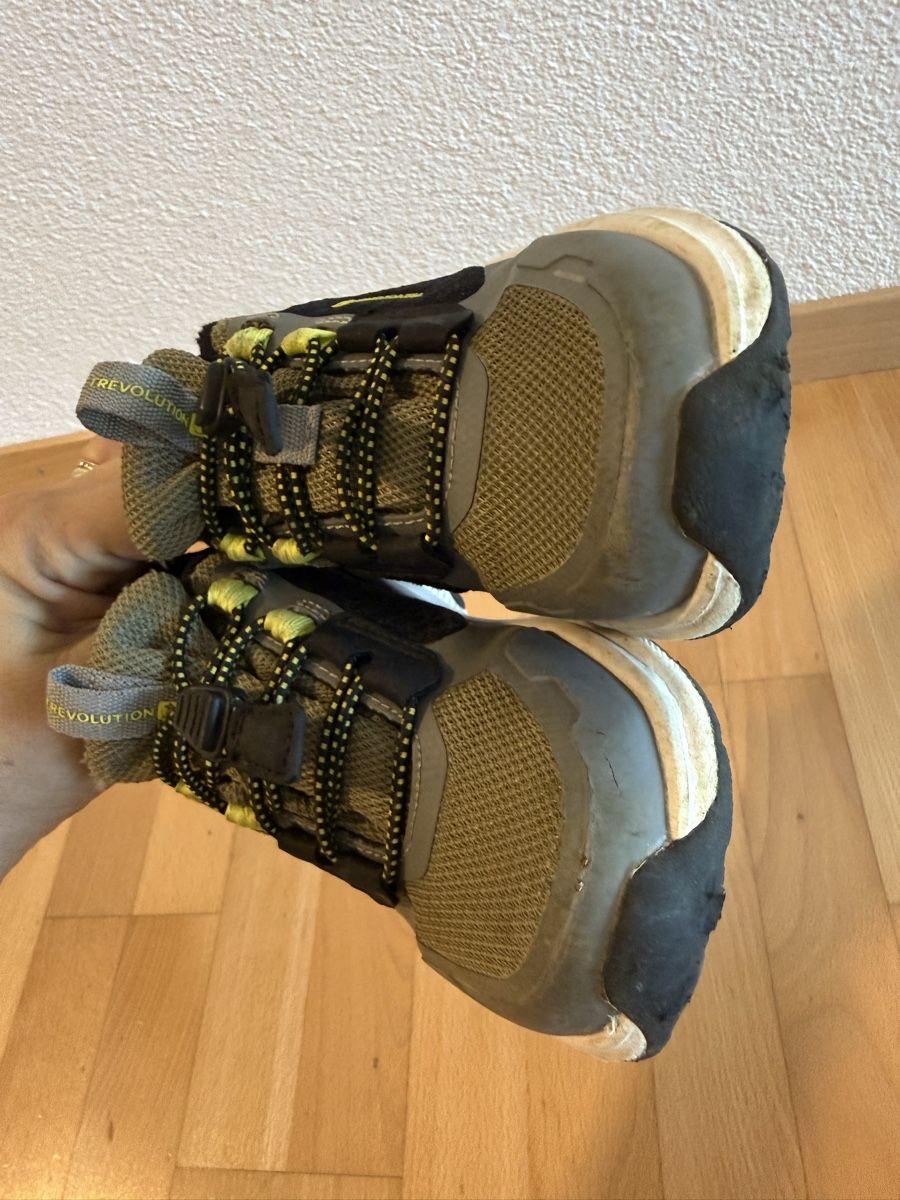 Trevolution Scarpe per ragazzi: Trevolution Kinderschuhe 29 – Usato da Bülach venduto da sawa22 3
