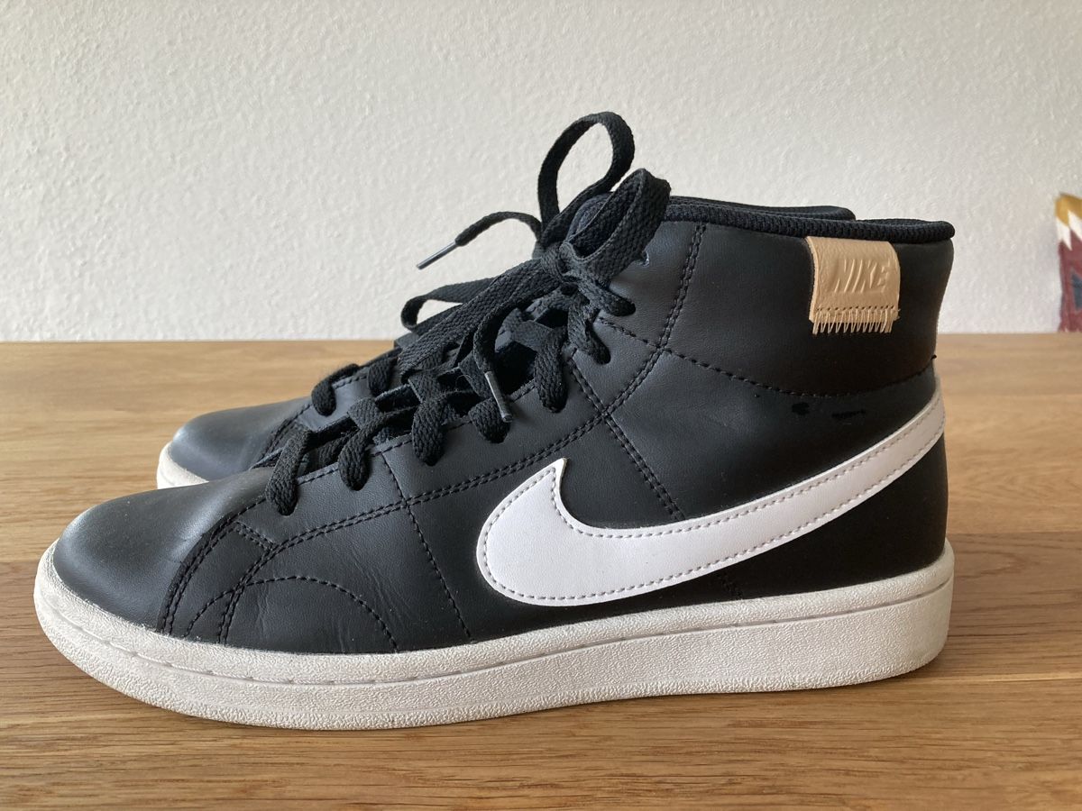Nike Scarpe da uomo: Nike Sneakers Gr. 41 – Usato da Aarau venduto da froschimgras
