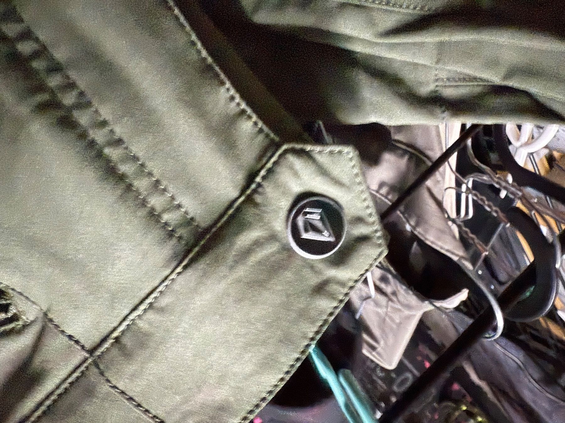 Volcom Hosen: Volcom trail ripper Mtb pant 34 – Gebraucht aus Giubiasco von Darkemperor 2
